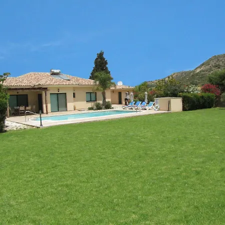 Gorgeous Bungalow By Bay With Private Big Pool Landcaped Gardenwifi فيلة *