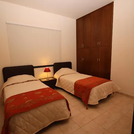 Gorgeous Bungalow By Bay With Private Big Pool Landcaped Gardenwifi بيسوري